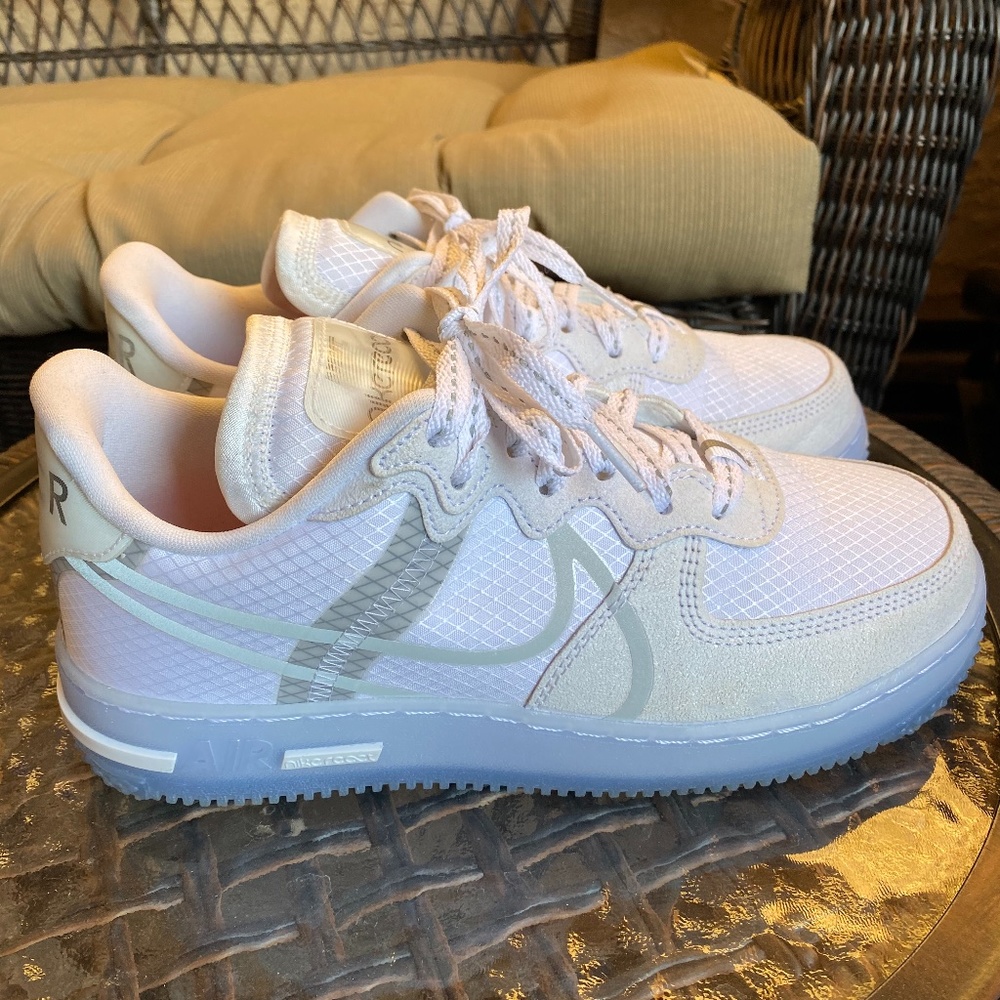 Air Force 1 React White Light Bone
